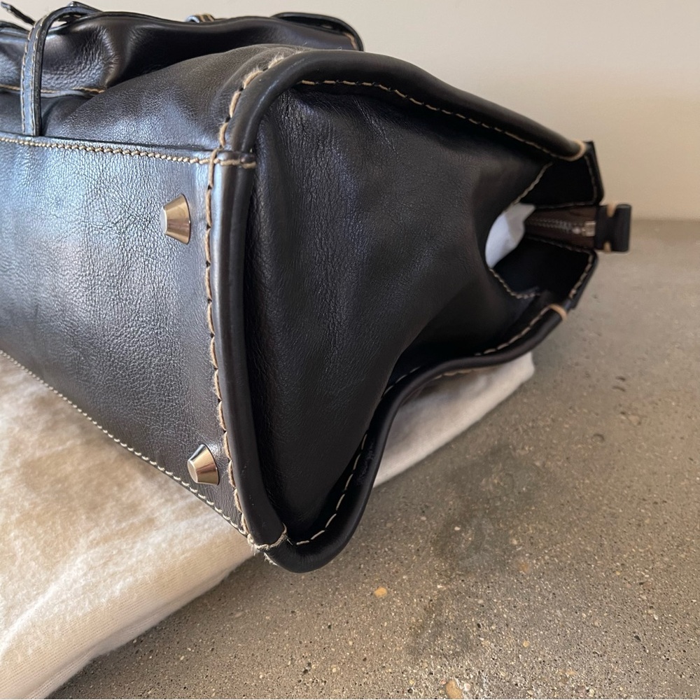 CHLOE EDITH Medium Leather Shoulder Bag - Picture 11 of 15